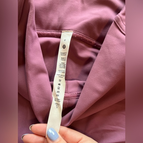 Lululemon Athletica In Still High Rise Leggings - Picture 2 of 4